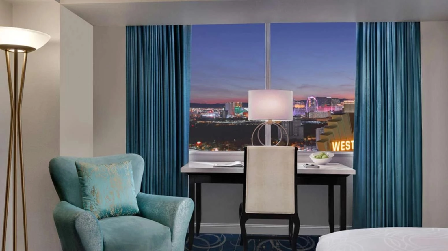 Luxe King Room with views of the Las Vegas Strip
